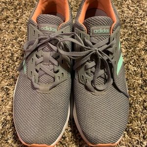 Excellent pair of coral/gray/mint Adidas